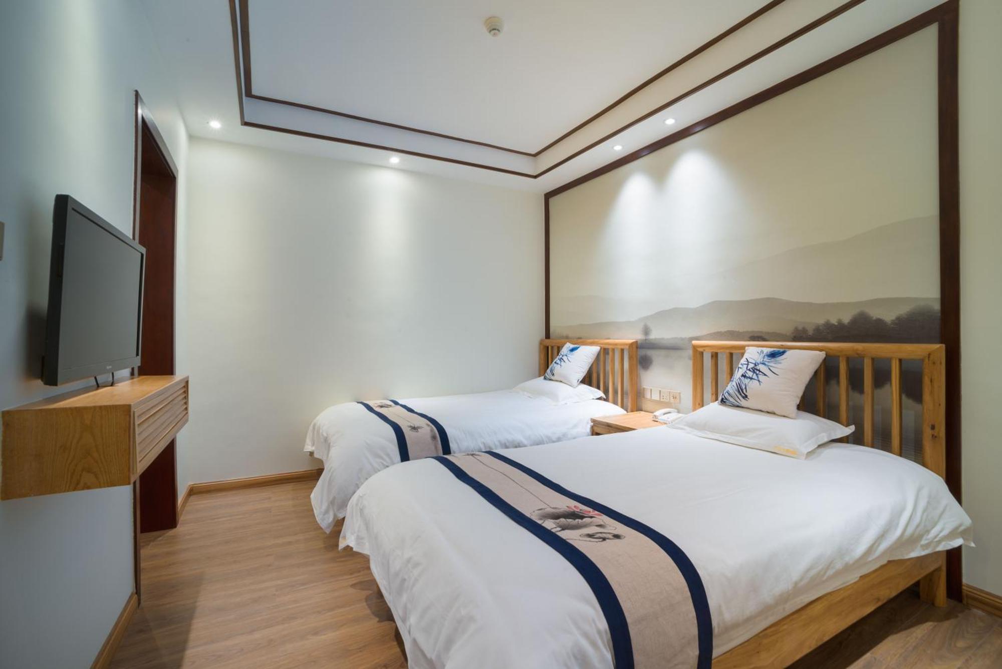 Riverside Inn Guilin Central Exterior photo
